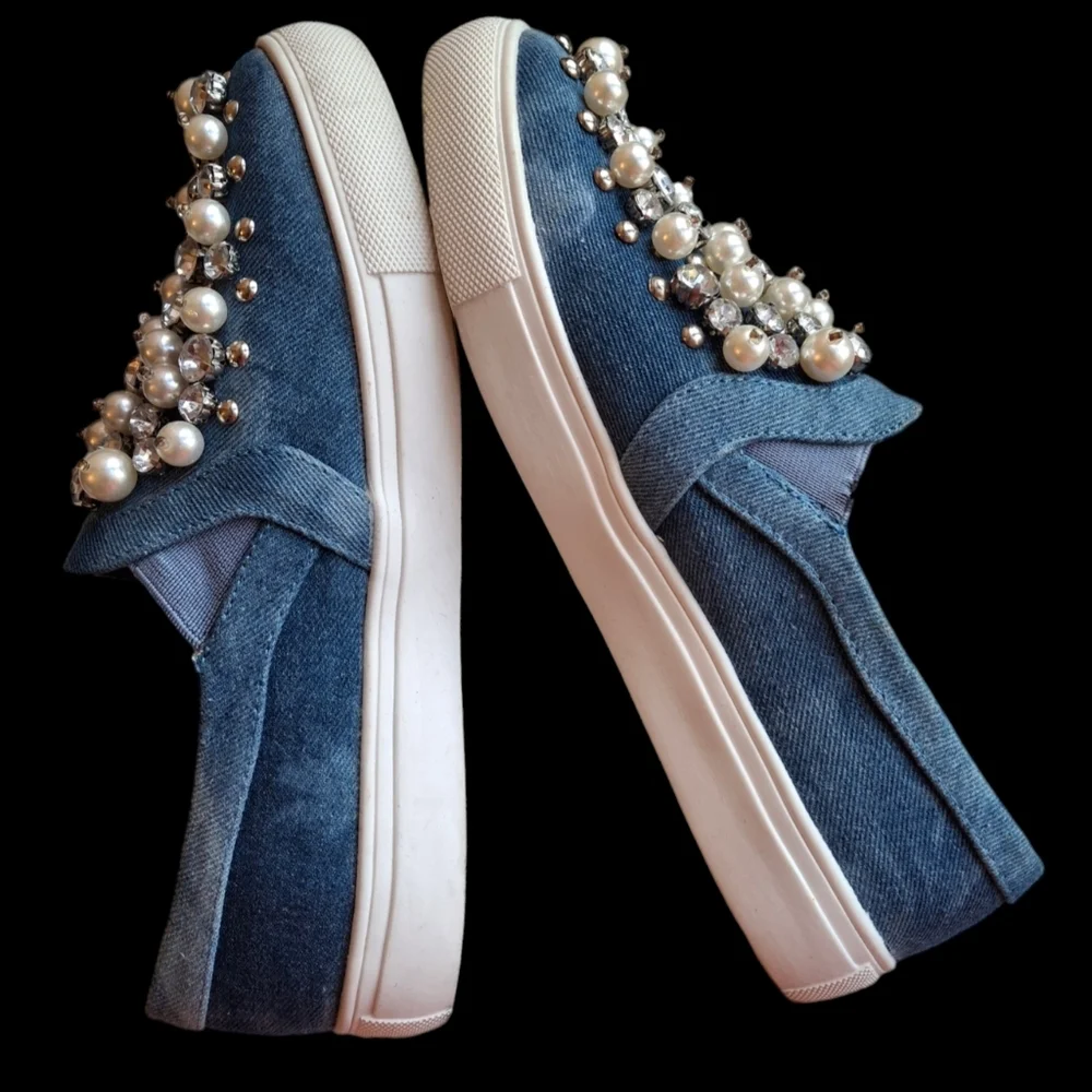 Vigo Fiore Chic-22 Studded Pearl Rhinestone Denim Slip-On Sneaker Women Size 6.5 - Picture 4 of 13